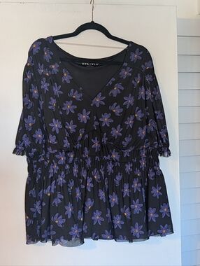 Ava & Viv Black Floral V-Neck Smocked Peplum Top - Purple Flower Print *Read*